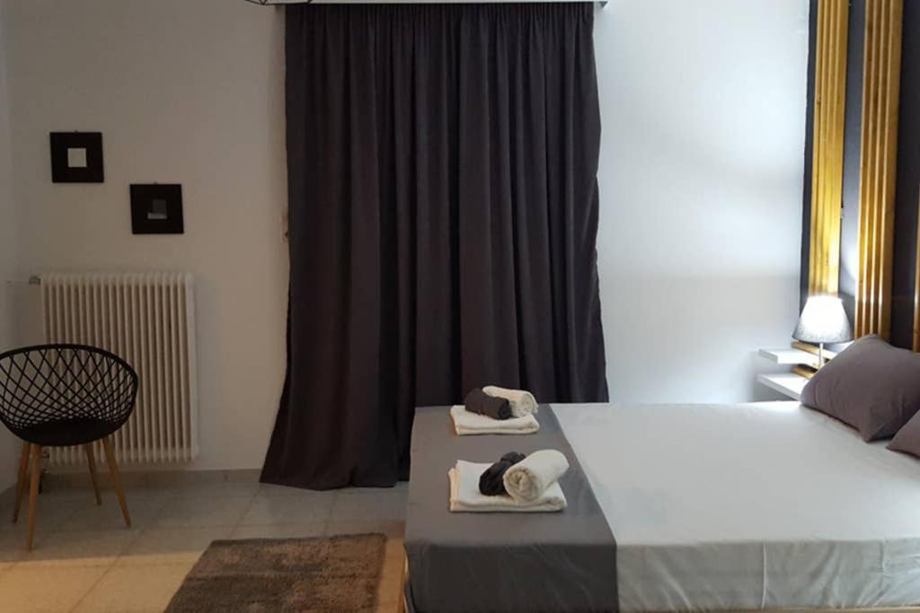 Apartment In The Heart Of The City 5 Larissa Luaran gambar