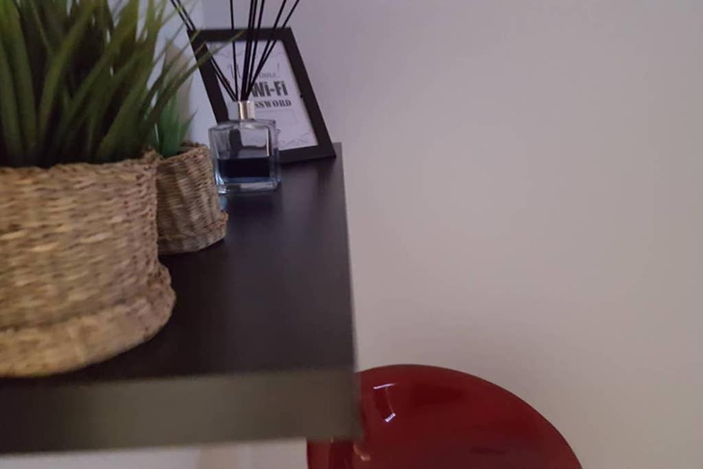 Apartment In The Heart Of The City 5 Larissa Luaran gambar